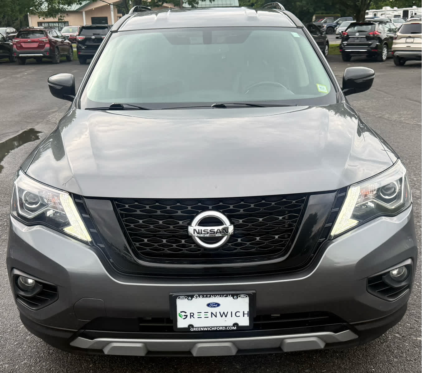 Used 2019 Nissan Pathfinder SV with VIN 5N1DR2MM1KC629618 for sale in Greenwich, NY
