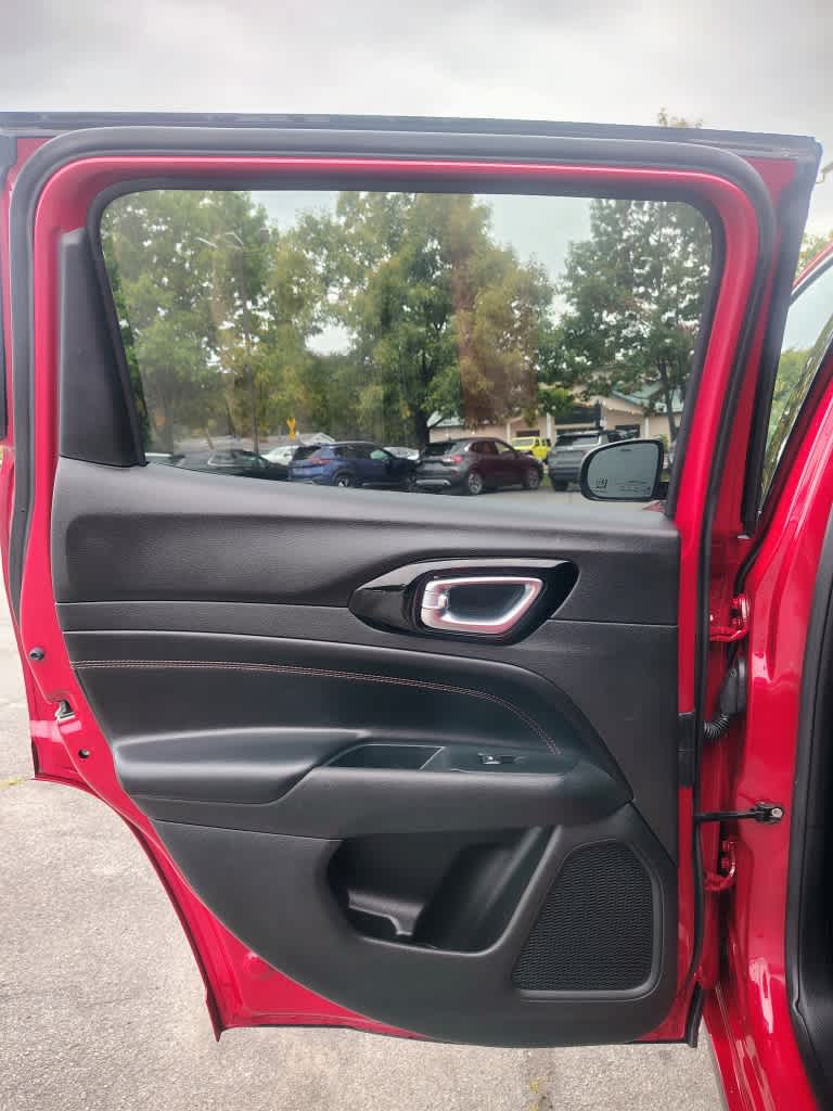 2022 Jeep Compass (RED) Edition - Photo 21