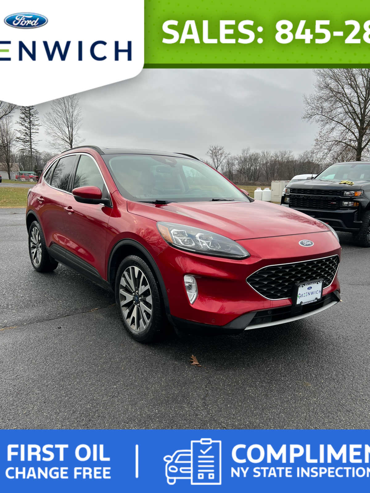 2020 Ford Escape Titanium's photo