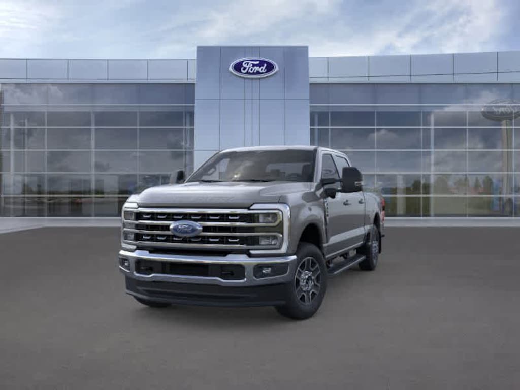 New 2026 Ford Super Duty F-350 SRW Lariat Truck Crew Cab