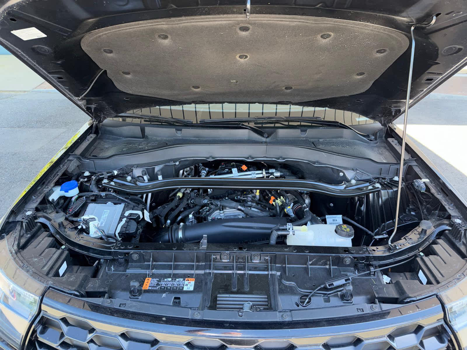 2025 Ford Explorer ST-LINE - Photo 25
