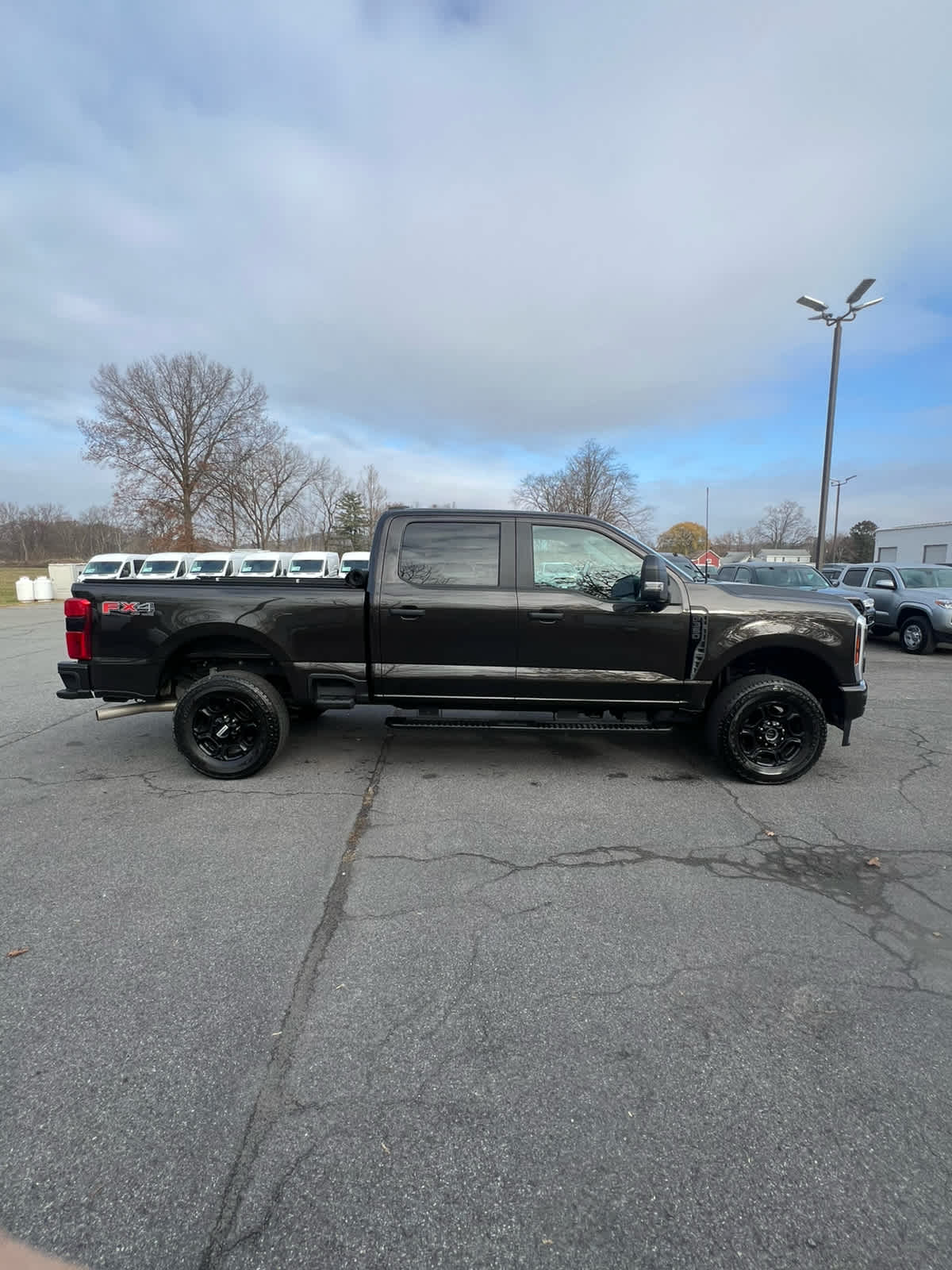 2024 Ford F-350 XL photo 2