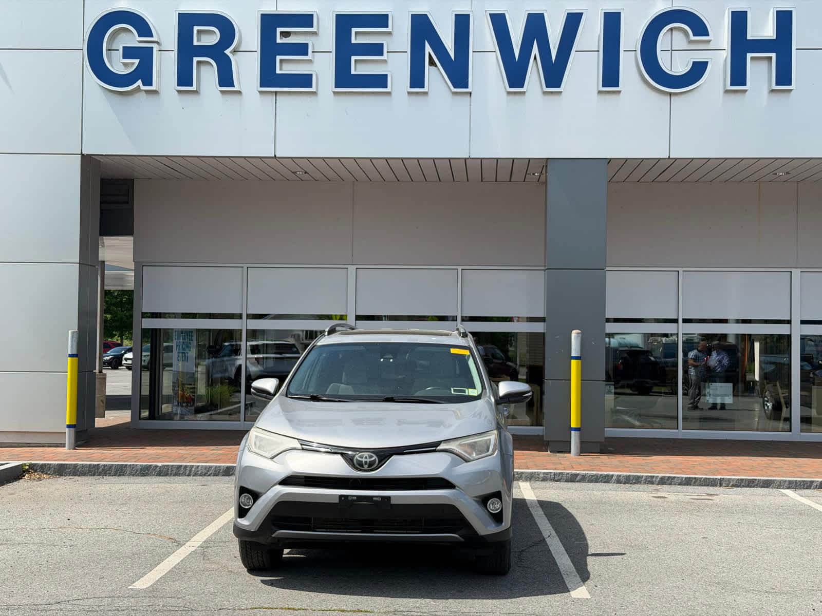 Used 2017 Toyota RAV4 XLE with VIN 2T3RFREV6HW657858 for sale in Greenwich, NY