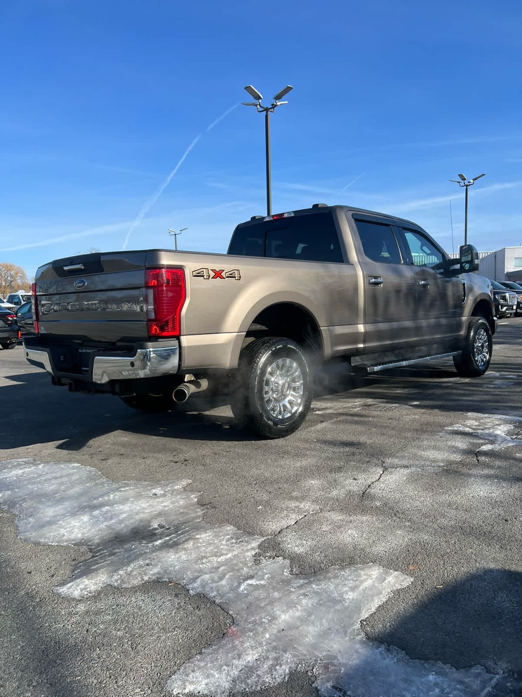 Used 2020 Ford Super Duty F-350 SRW XLT 4WD Crew Cab 6.75 Box Truck Crew Cab