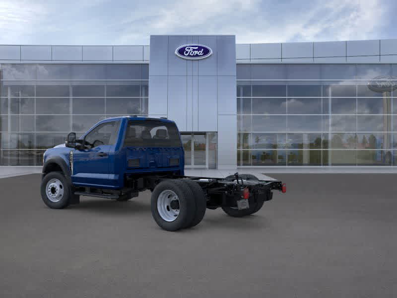 2026 Ford F-550 photo 4