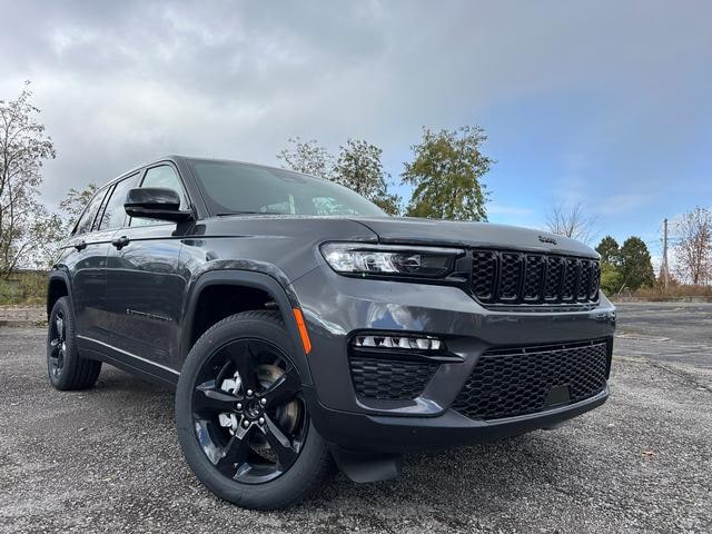 2025 Jeep Grand Cherokee Limited's photo