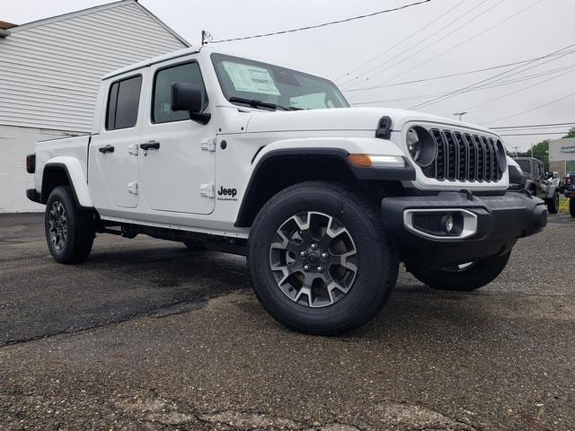 2026 Jeep Gladiator Pickup 
