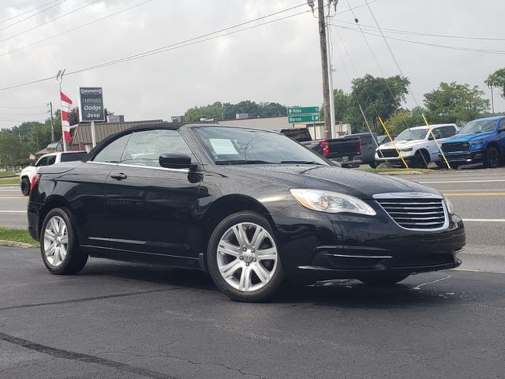 Used 2011 Chrysler 200 Touring Convertible
