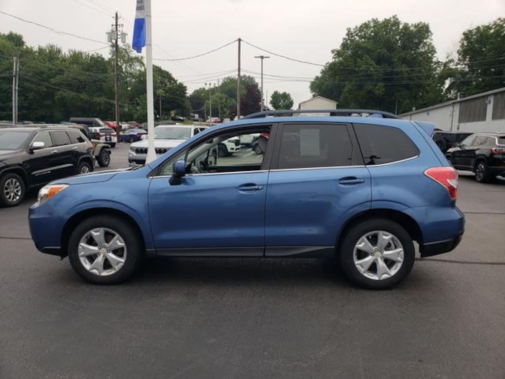 Used 2016 Subaru Forester 2.5i Limited CVT 2.5i Limited PZEV