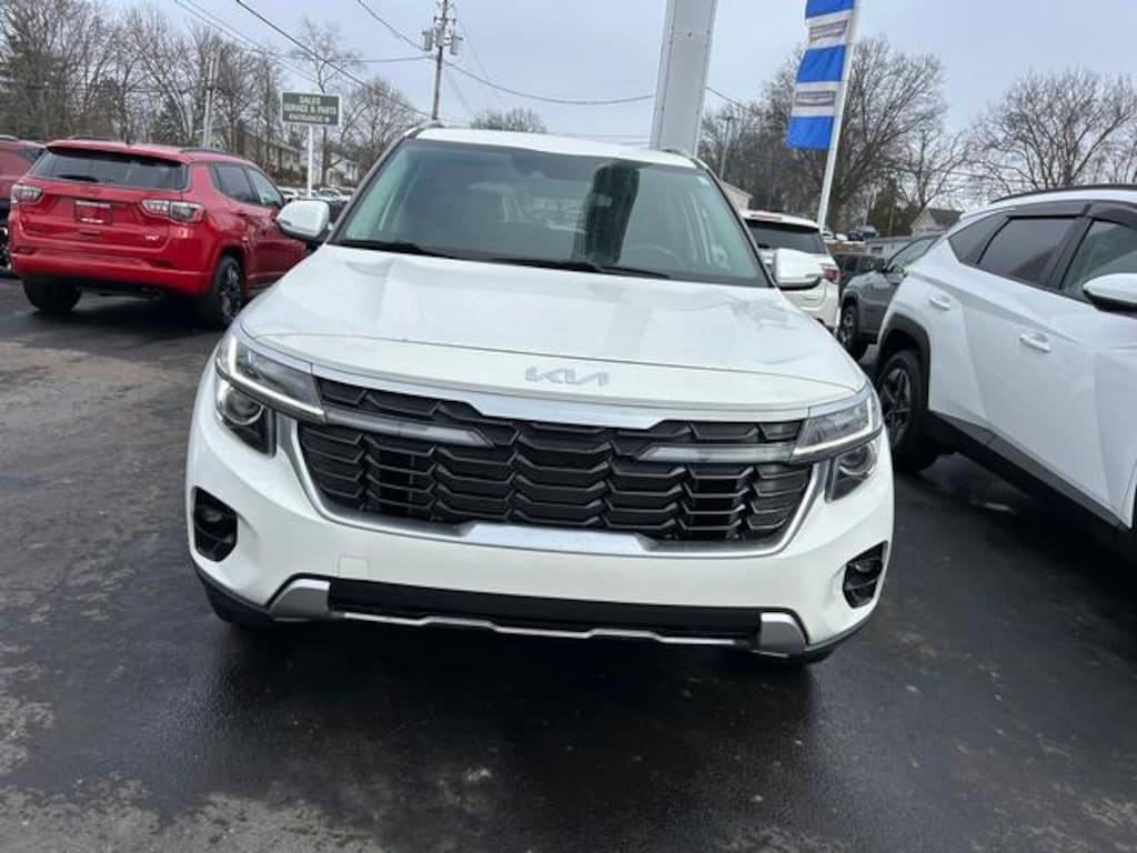 Used 2024 Kia Seltos S S IVT AWD