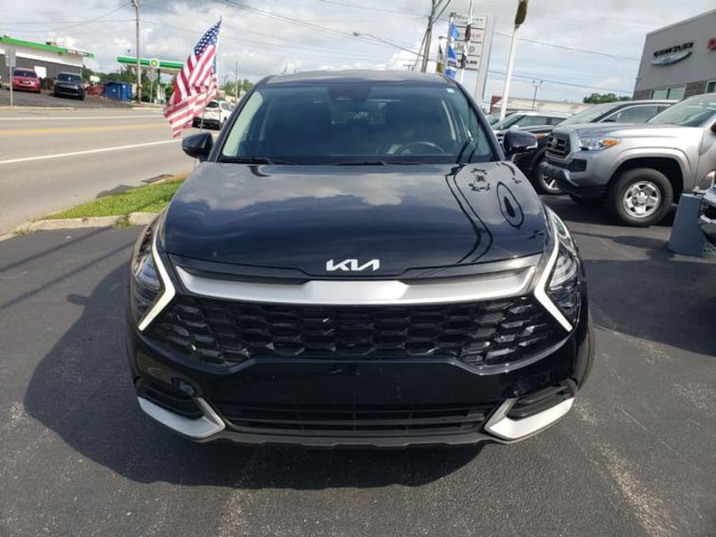 Used 2024 Kia Sportage EX EX FWD