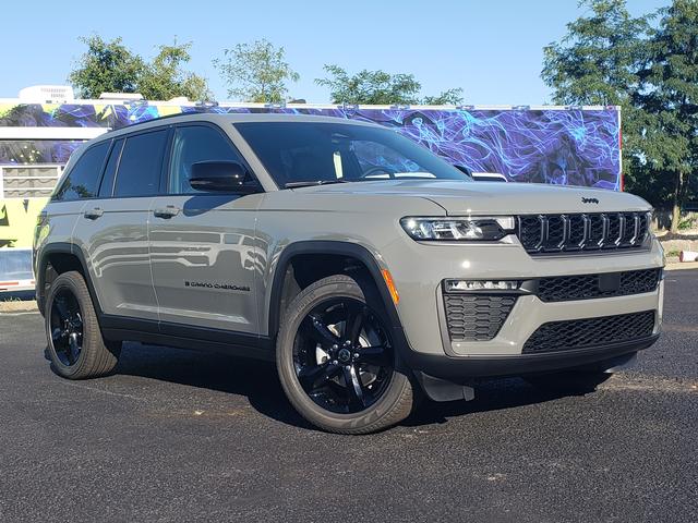 2027 Jeep Grand Cherokee Sport Utility 