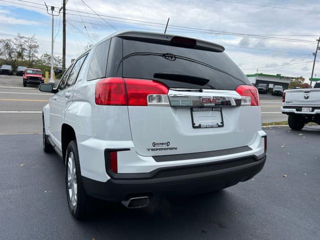 Used 2017 GMC Terrain SLE FWD SLE w/SLE-1
