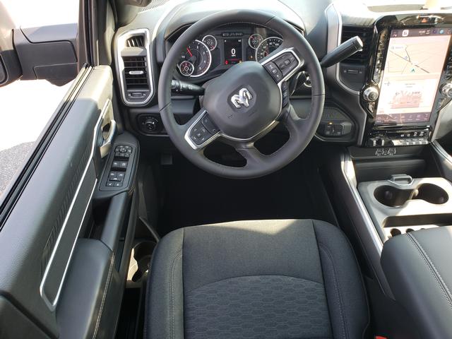 2026 RAM 2500 Big Horn - Photo 9