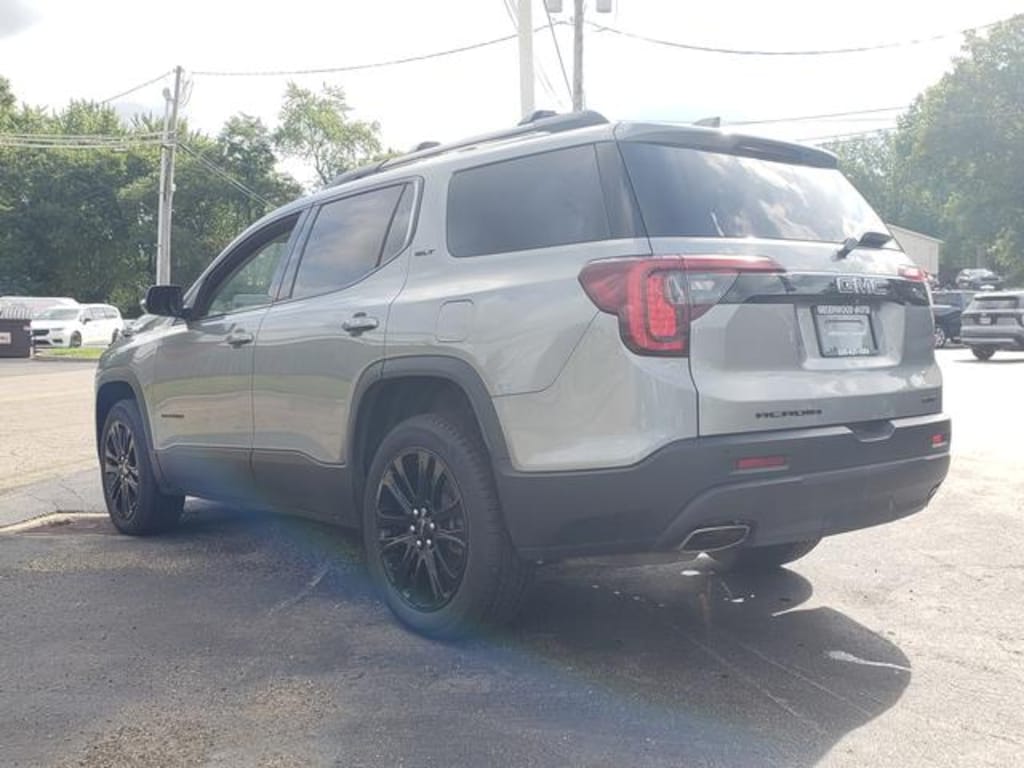 Used 2023 GMC Acadia SLT AWD SLT