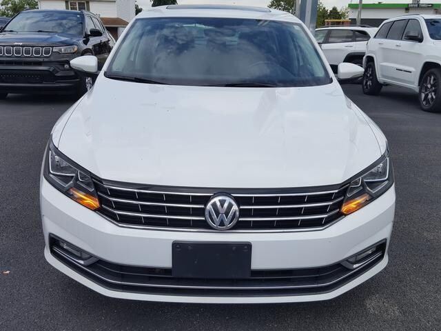 Used 2016 Volkswagen Passat SE with VIN 1VWBT7A37GC051924 for sale in Cortland, OH