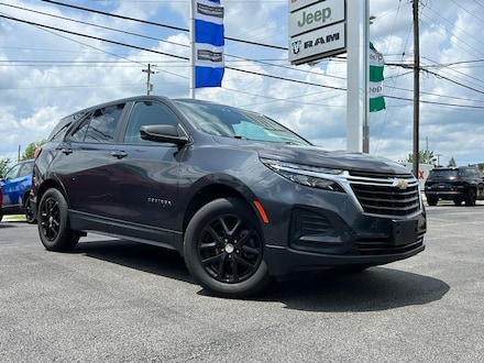 Featured Used 2022 Chevrolet Equinox LS AWD  LS w/1LS for Sale near Youngstown, OH