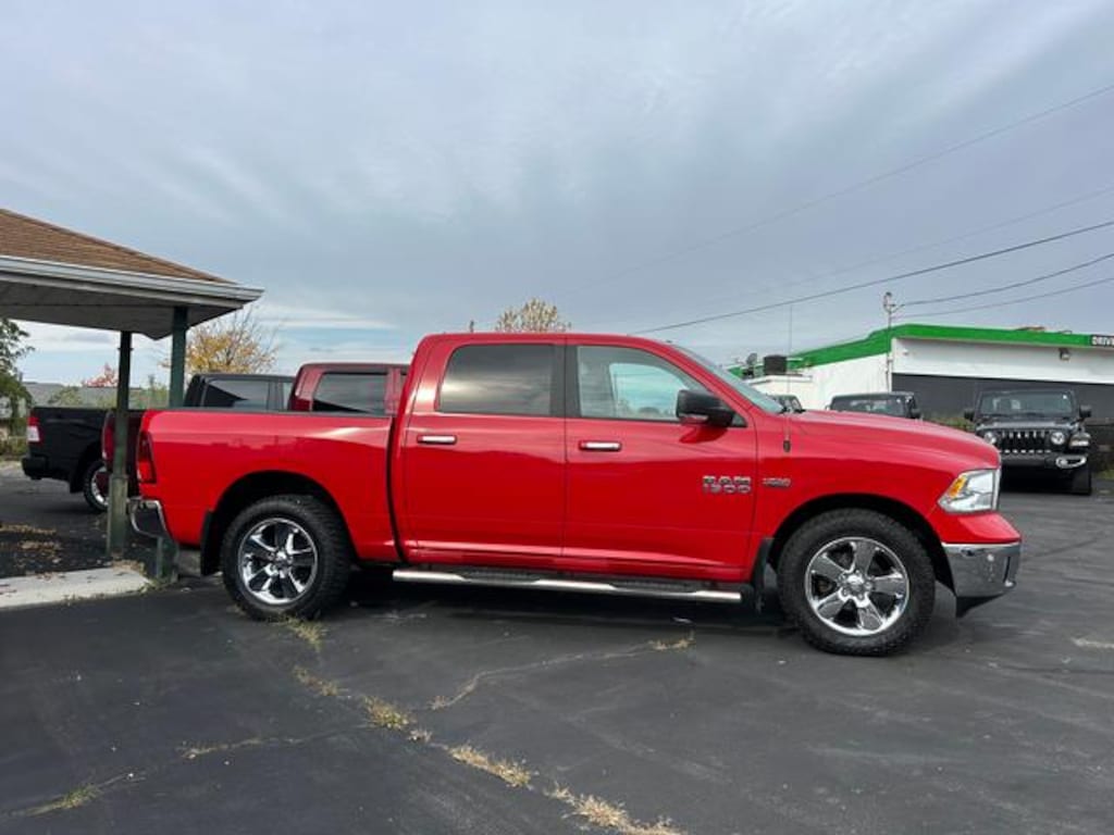 Used 2017 Ram 1500 Big Horn Big Horn 4x4 Crew Cab 57 Box