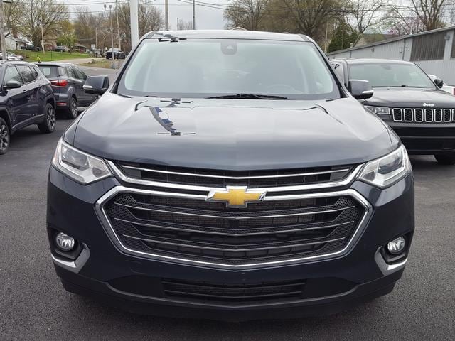 Used 2020 Chevrolet Traverse 1LT with VIN 1GNERGKW4LJ328551 for sale in Cortland, OH