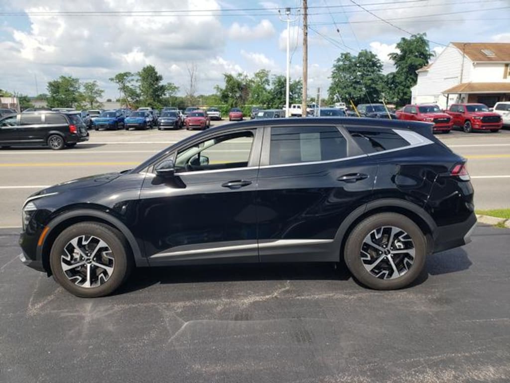 Used 2024 Kia Sportage EX EX FWD