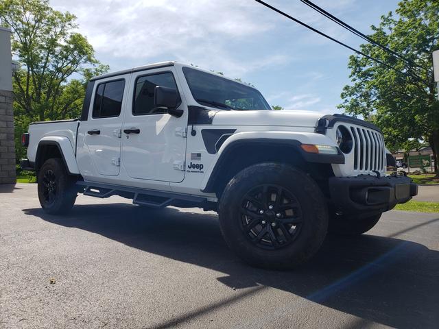 2023 Jeep Gladiator Freedom's photo