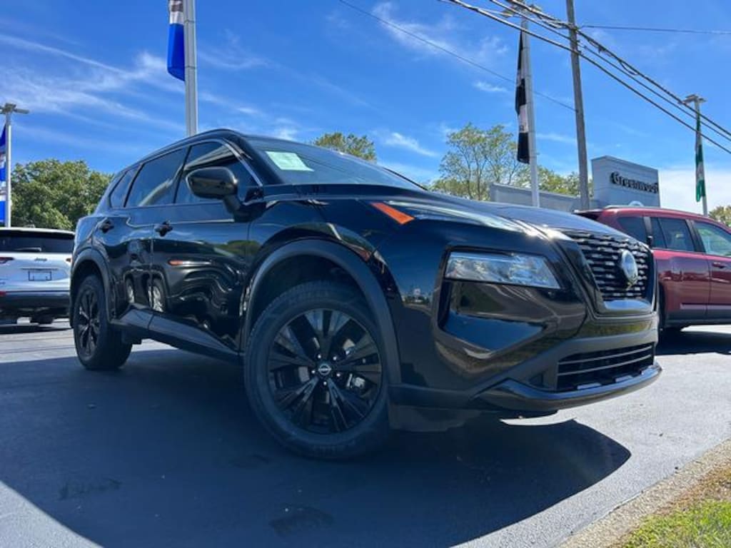 Used 2023 Nissan Rogue SV AWD SV