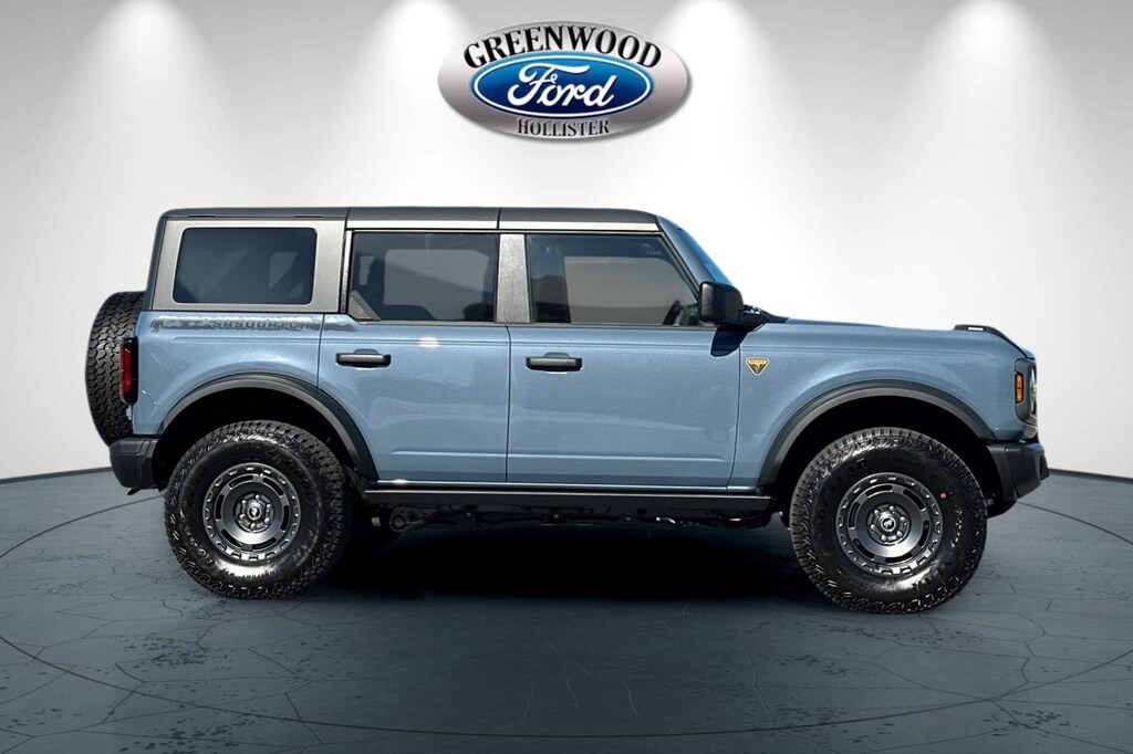 New 2025 Ford Bronco Badlands SUV