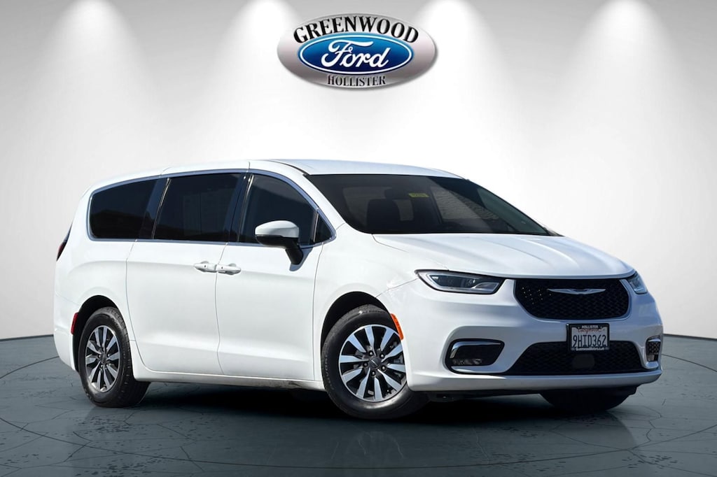 Certified 2023 Chrysler Pacifica Hybrid Touring L Minivan/Van