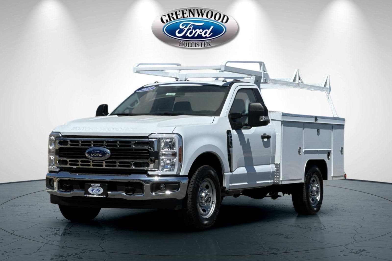 2025 Ford F-350 Super Duty Chassis Cab XL - Photo 7