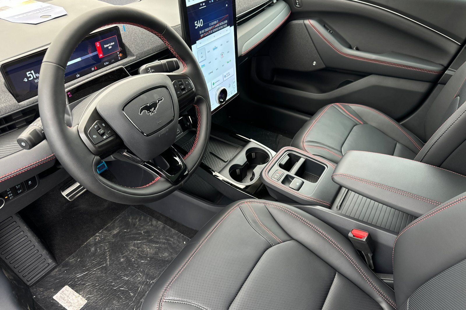 2025 Ford Mustang Mach-E Premium RWD - Photo 9