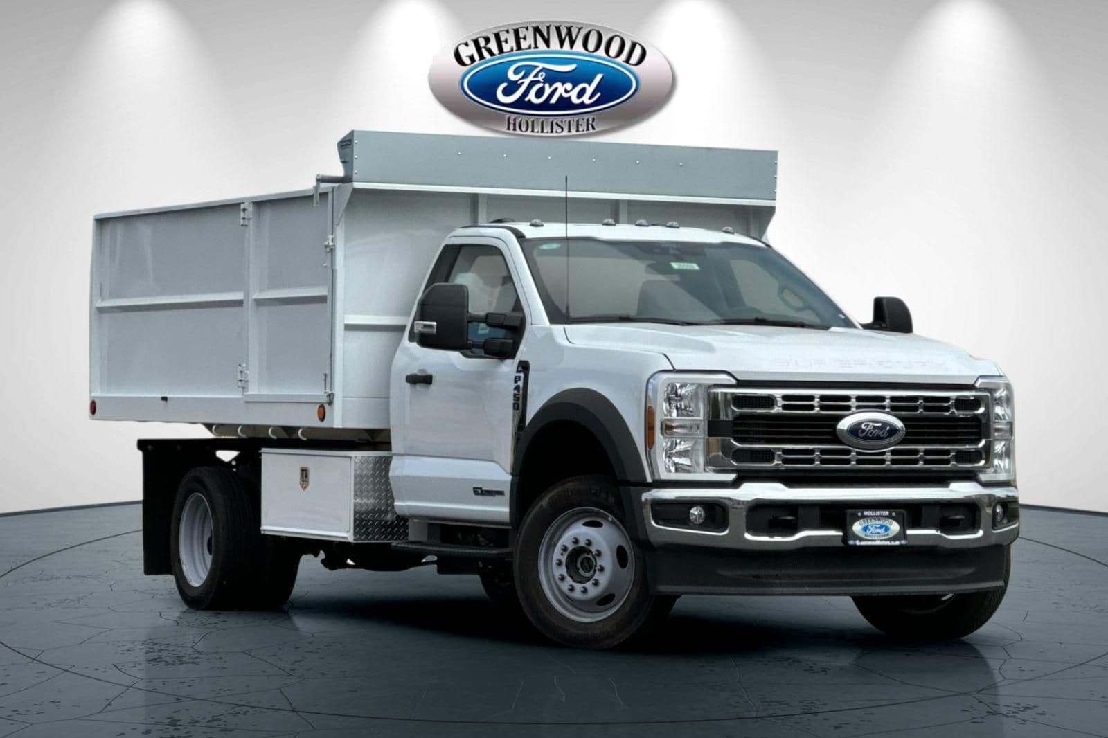 2024 Ford F-450 XL 4x4 Regular Cab 169-In DRW's photo