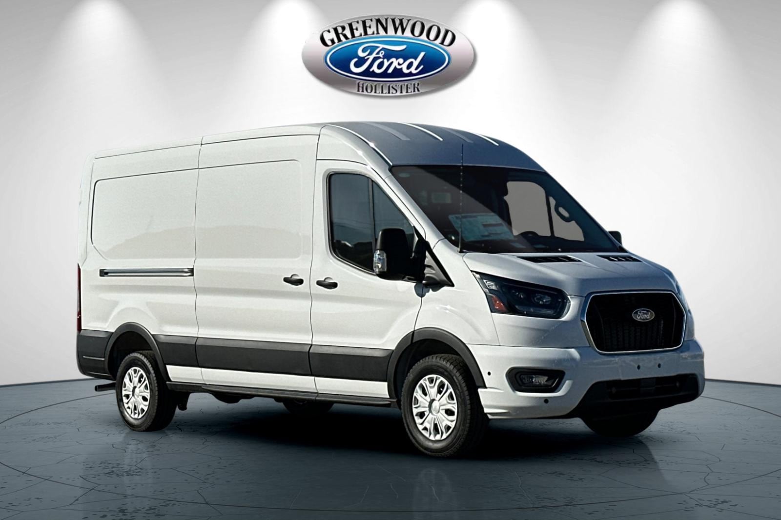2026 Ford Transit Van Base's photo
