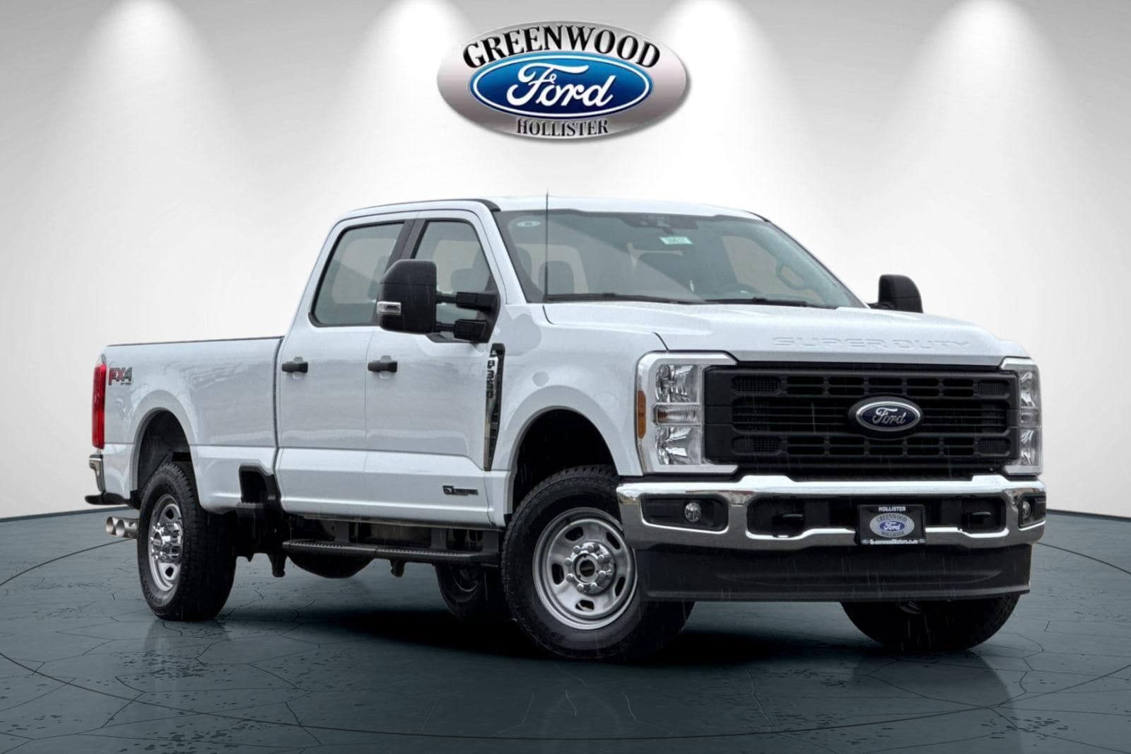 2026 Ford F-350 XL 4x4 Crew Cab 8' Box SRW's photo