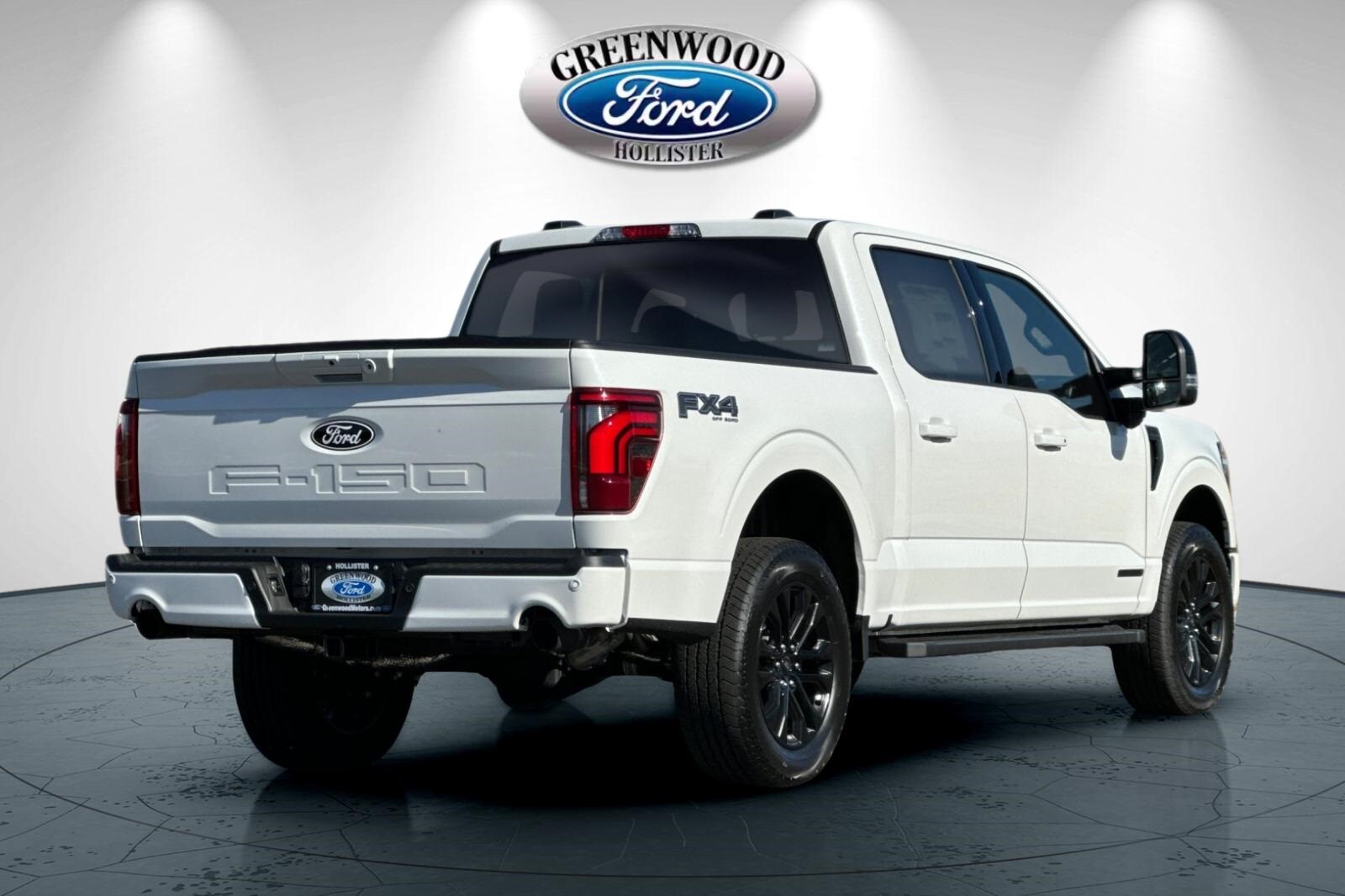 2025 Ford F-150 Lariat photo 2