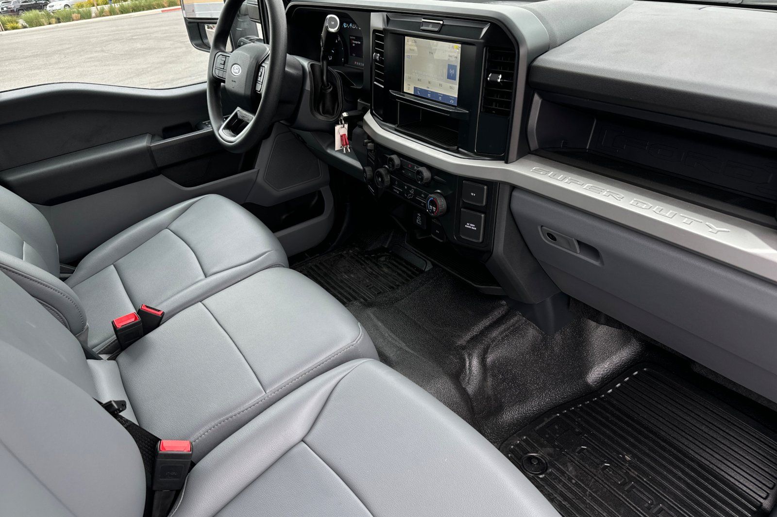 2025 Ford F-550 Super Duty Chassis Cab XL - Photo 15