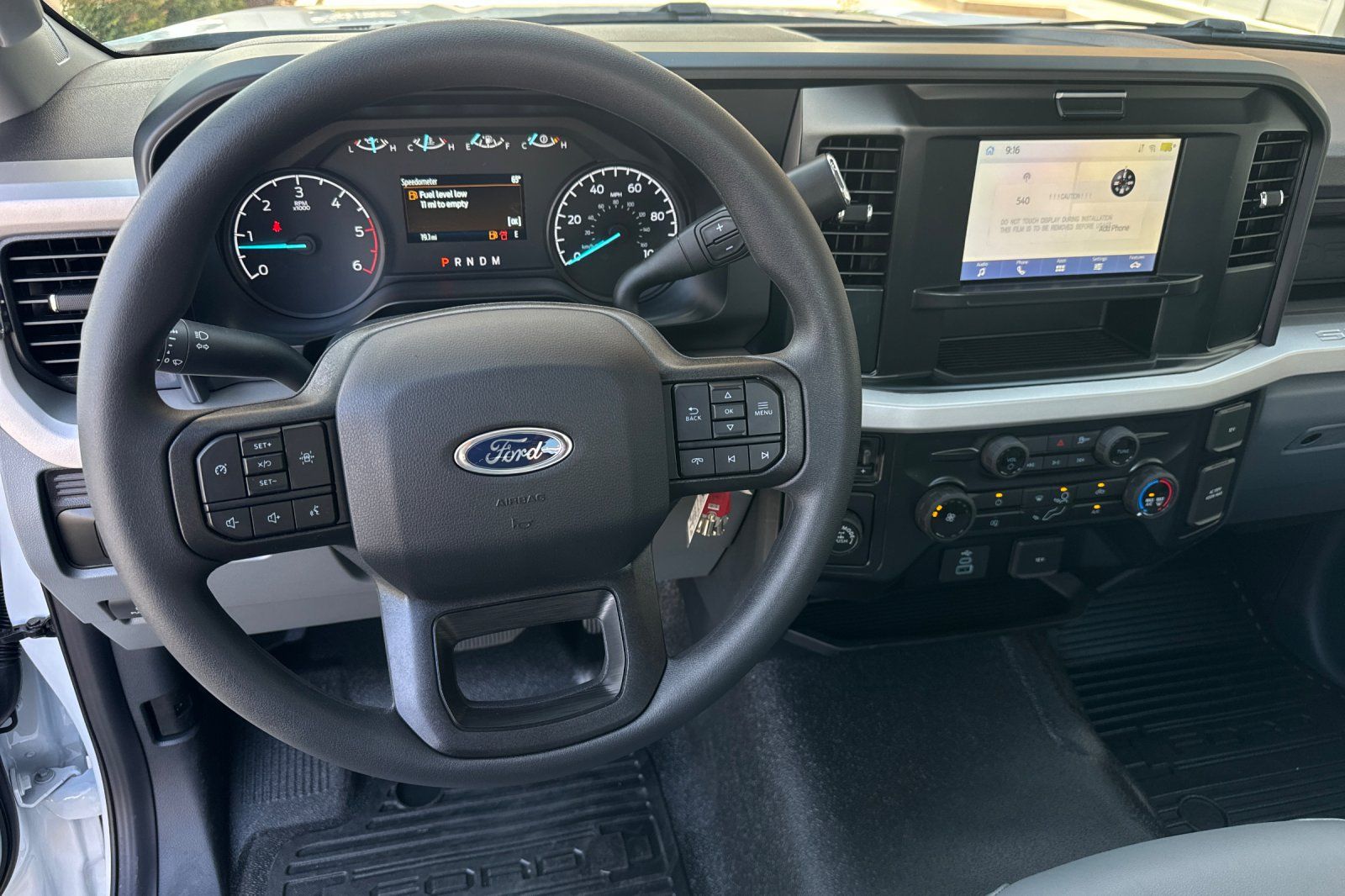 2025 Ford F-350 Super Duty Chassis Cab XL - Photo 14