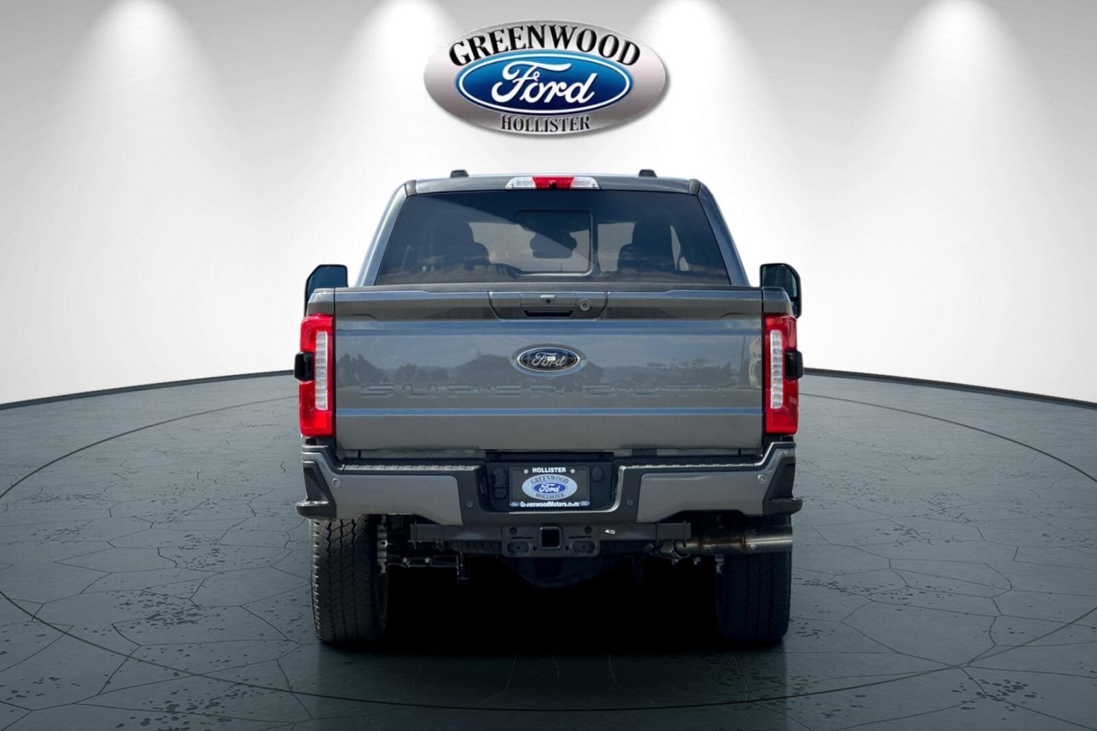 2026 Ford F-250 Lariat photo 4