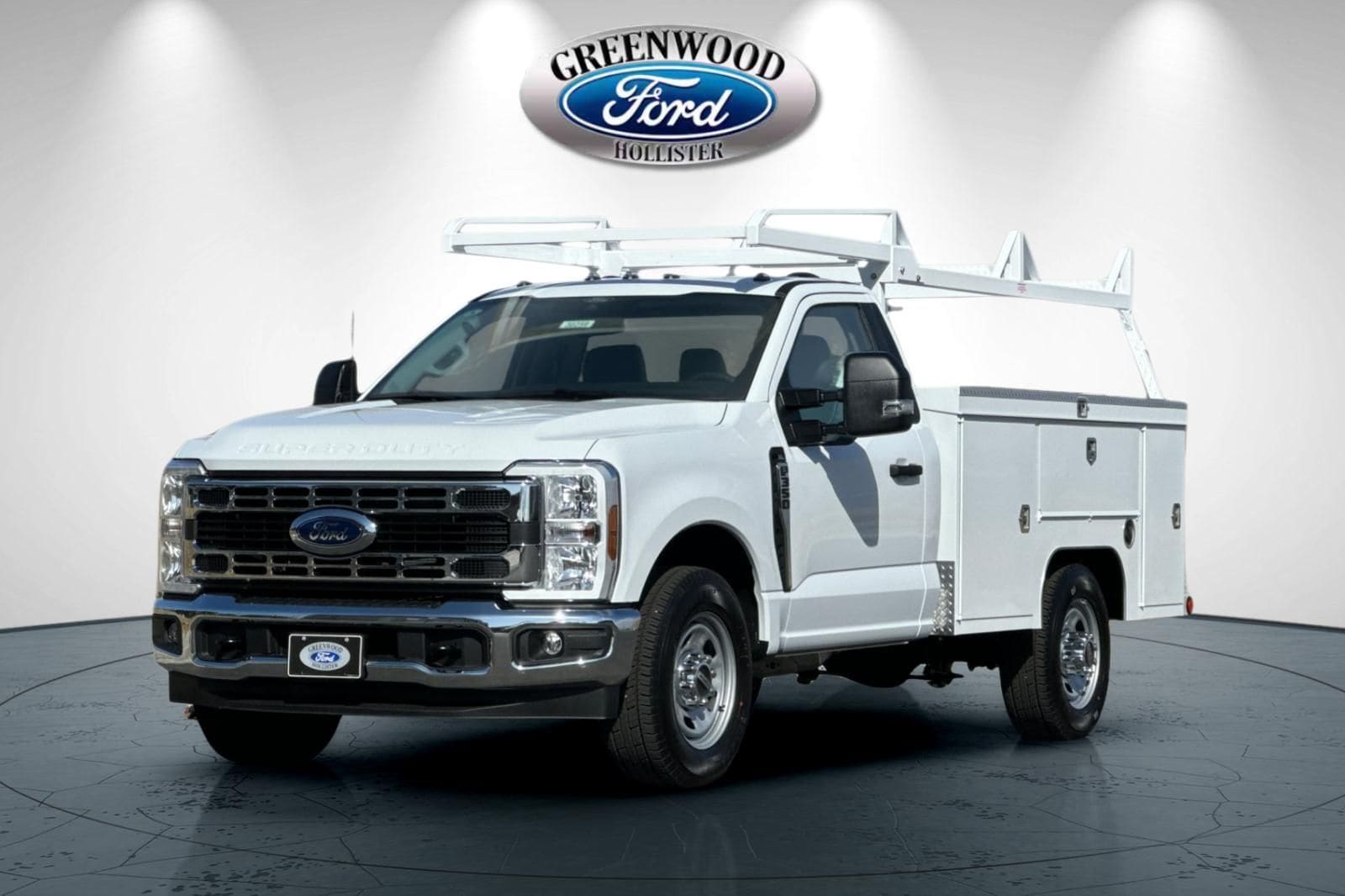 2025 Ford F-350 Super Duty Chassis Cab XL - Photo 8