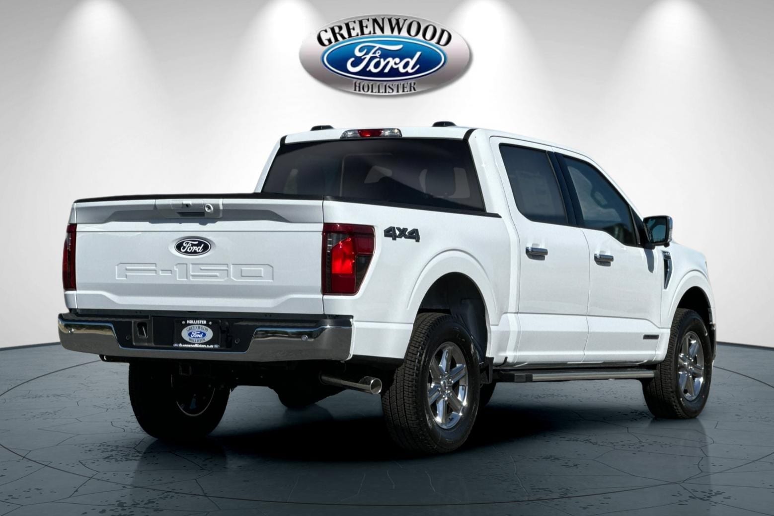 2025 Ford F-150 XLT photo 2