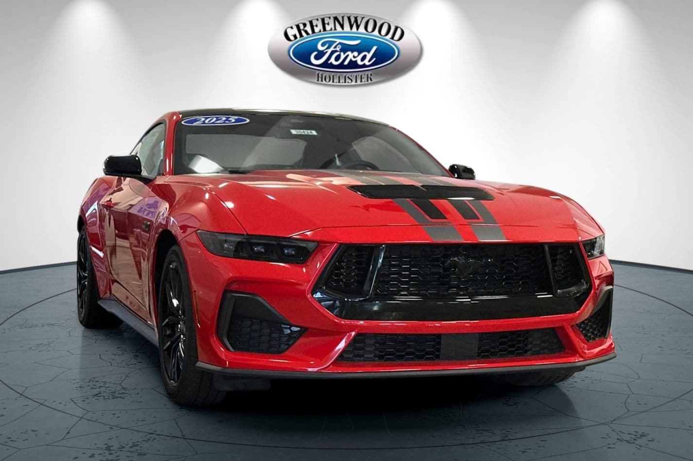 2025 Ford Mustang Coupe 