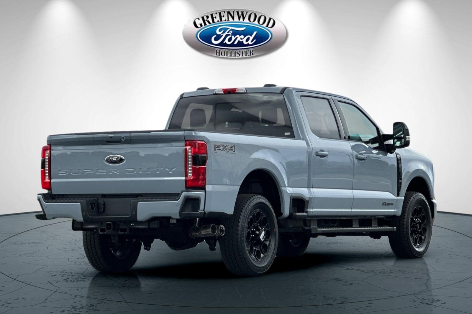 2026 Ford F-250 Lariat photo 2