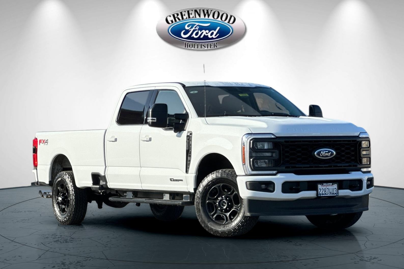 2023 Ford F-350 Super Duty XLT's photo