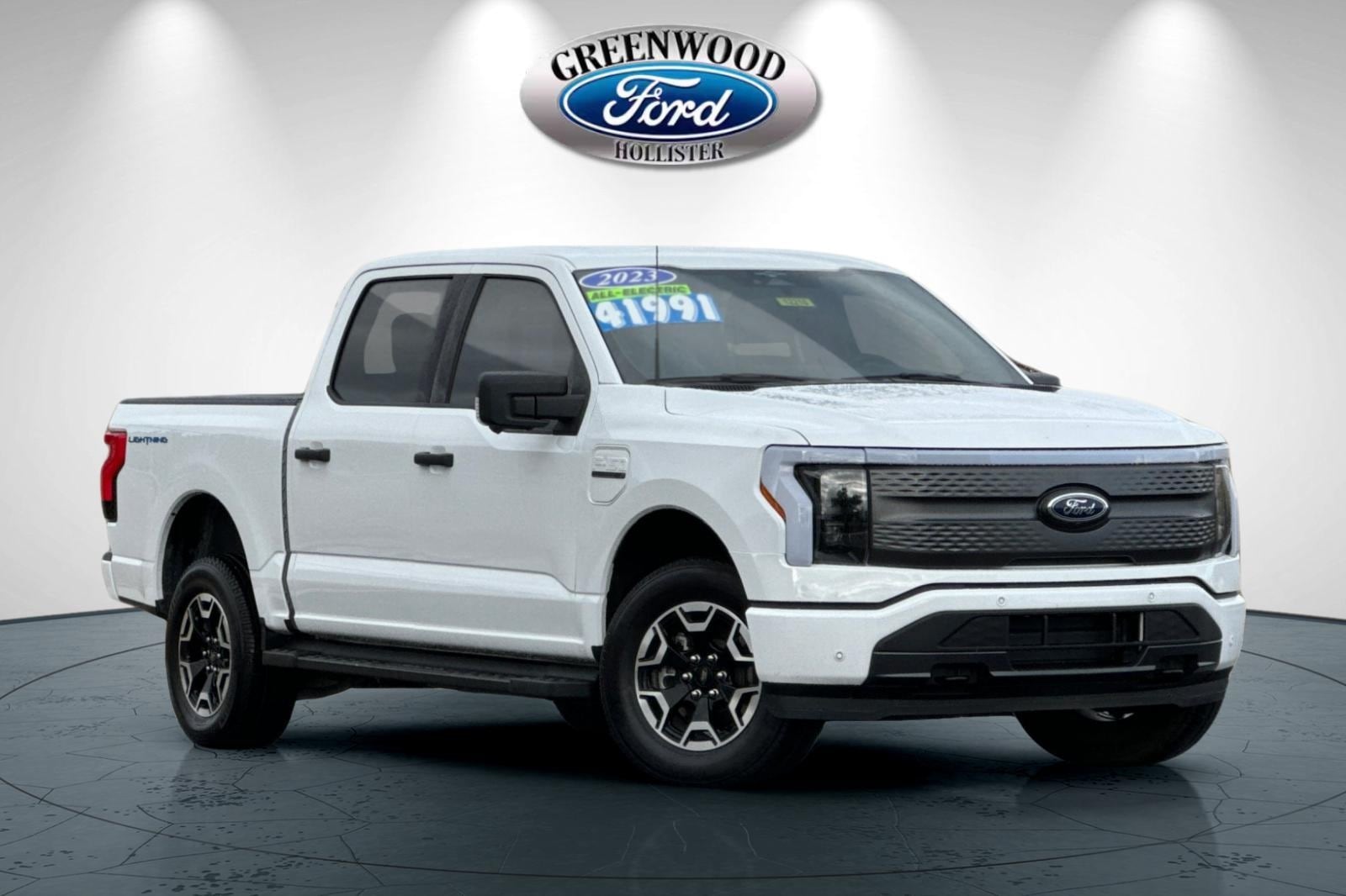 2023 Ford F-150 Lightning XLT