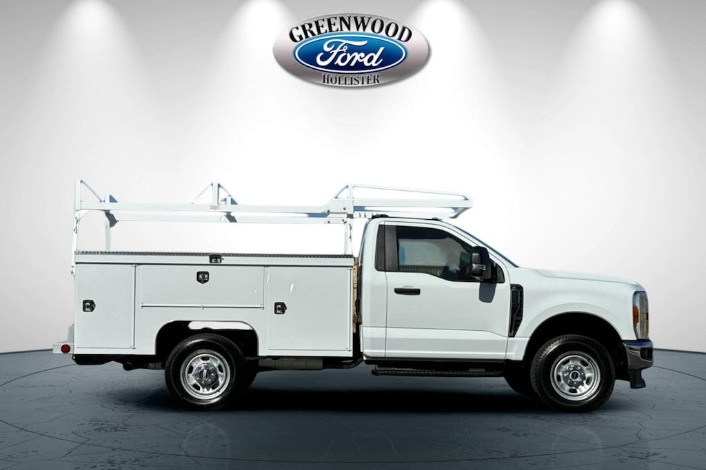 New 2025 Ford F-350 Chassis Utility Body Chassis