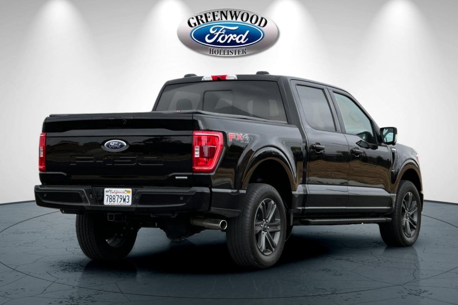 2023 Ford F-150 XLT photo 3