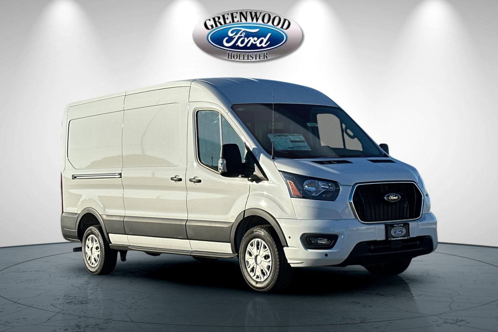2025 Ford Transit Van Base's photo