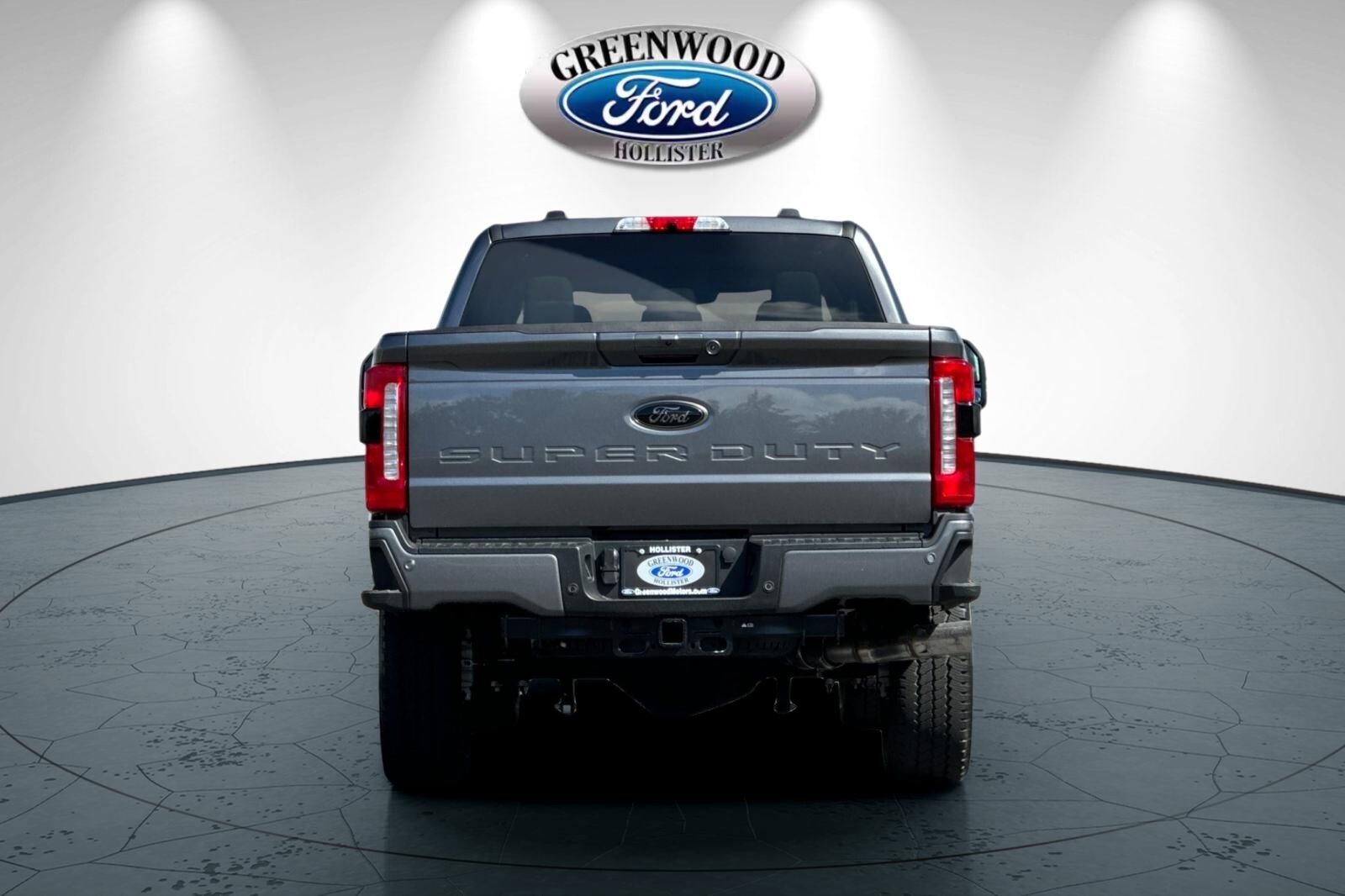 2025 Ford F-250 XLT photo 3