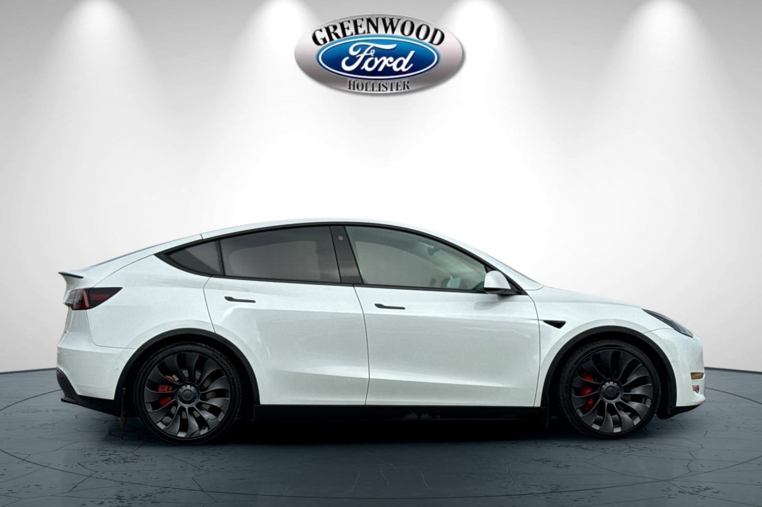 Used 2022 Tesla Model Y Performance with VIN 7SAYGDEF6NF561933 for sale in Hollister, CA