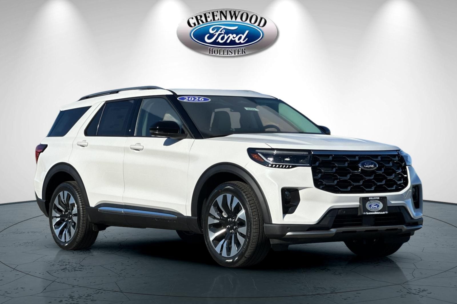 2026 Ford Explorer Platinum's photo