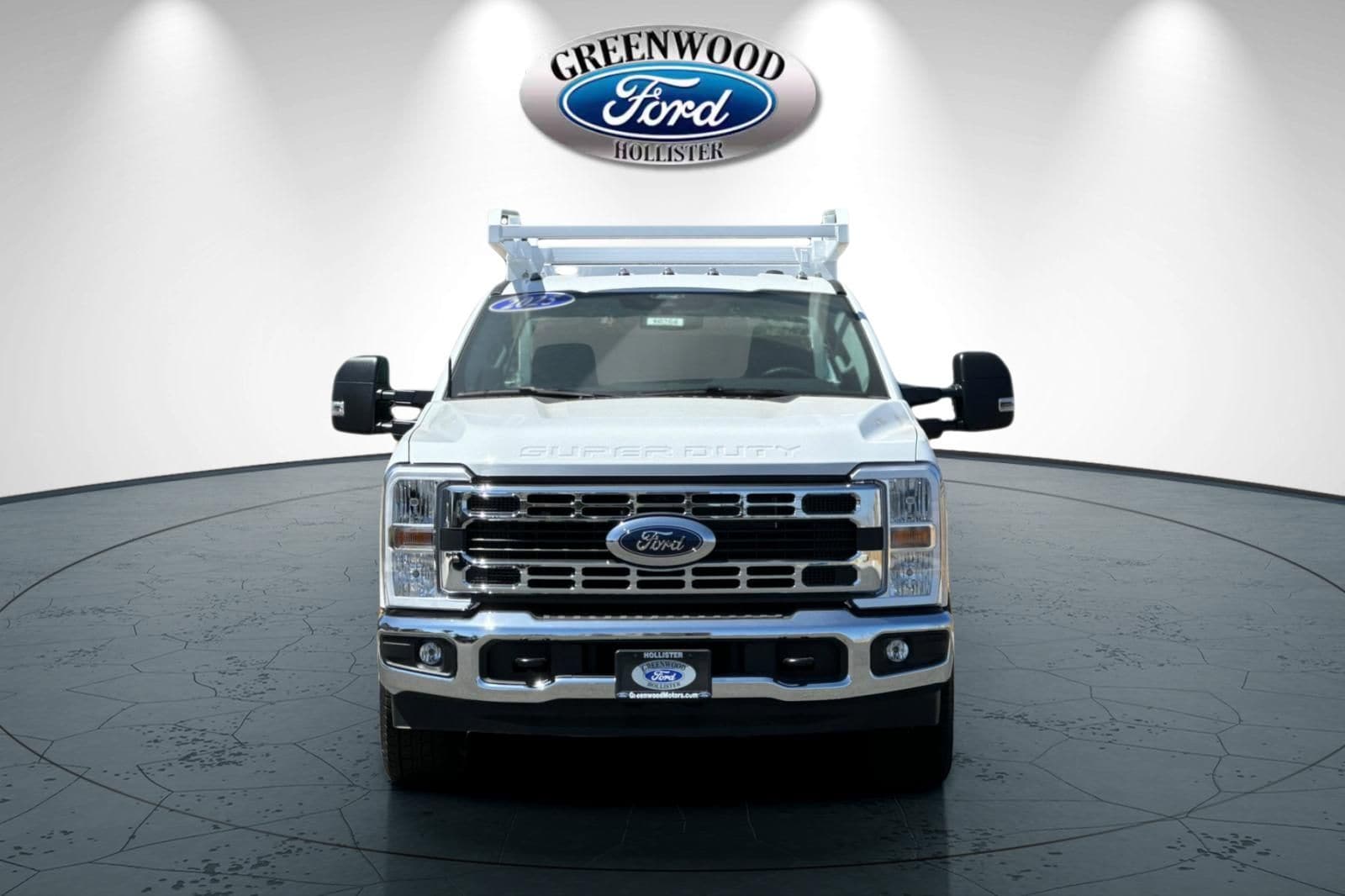 2025 Ford F-350 Super Duty Chassis Cab XL - Photo 8